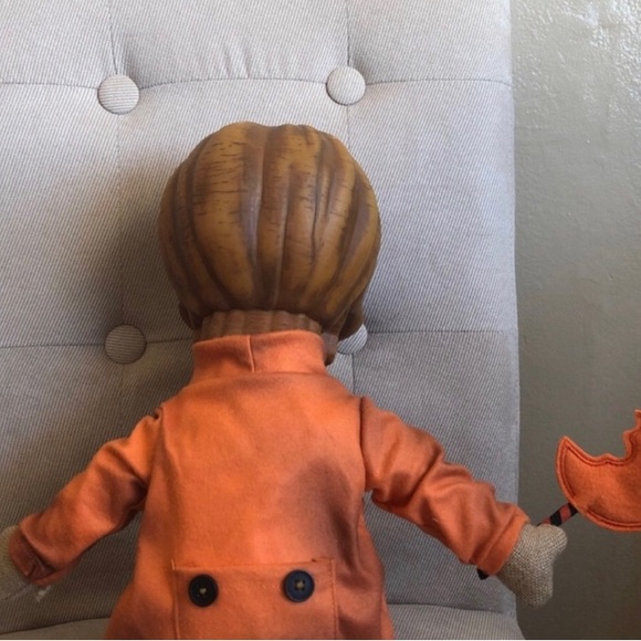 Spirit Halloween Trick 'R Treat Unmasked Sam Plush NWT - Picture 6 of 14